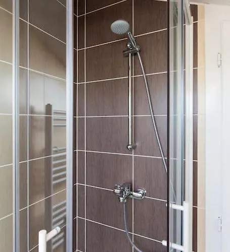 Ajda - Appartement *
